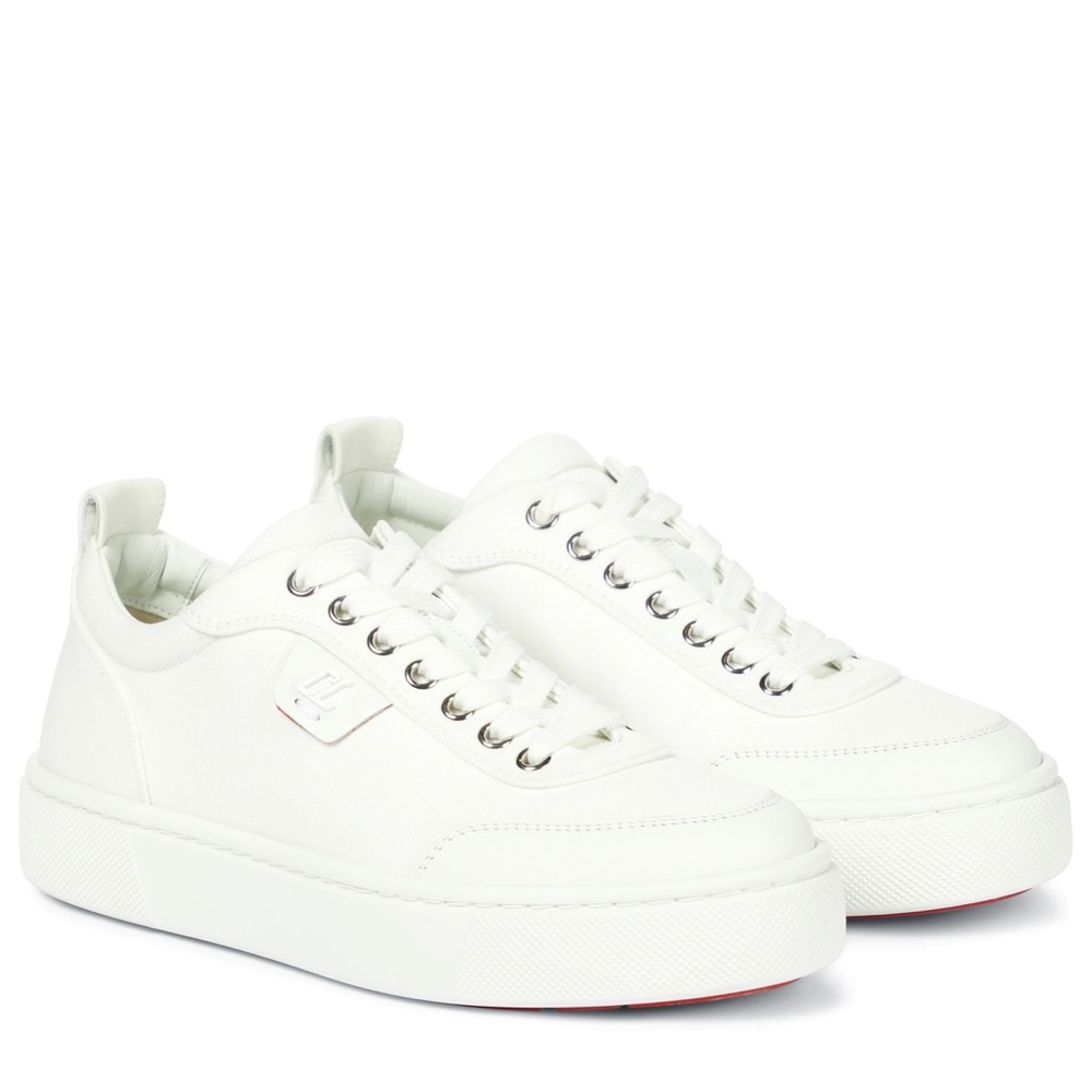 CHRISTIAN LOUBOUTIN
Simplerui canvas sneakers